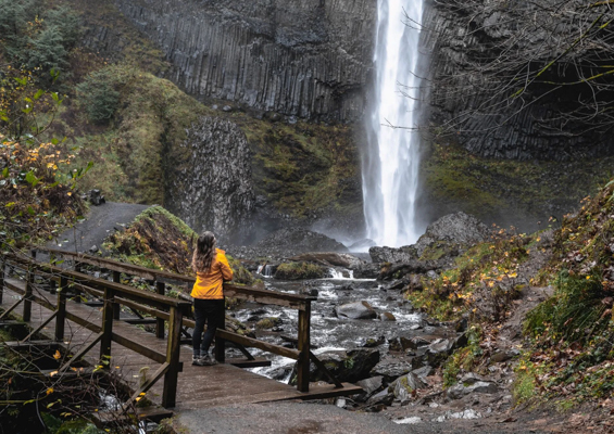Peaktoursandtransit Porland City Tour And Waterfall Slider Latourell Falls