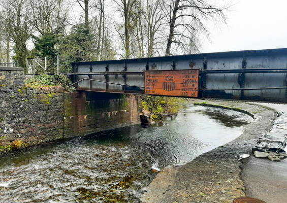 Peaktoursandtransit Wine Waterfall And Timberline Lodge Slider Bridge